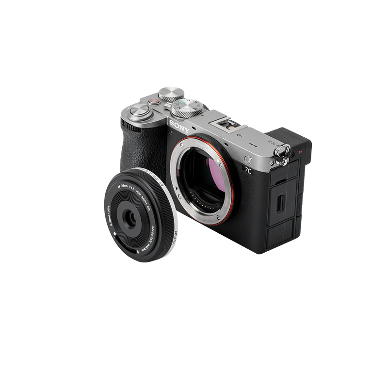 Viltrox AF 28mm F4.5 Full Frame Lens, 60g Chips Ultra-Thin Lens Viltrox AF 28mm F4.5 Full Frame Lens, 60g Chips Ultra-Thin Lens