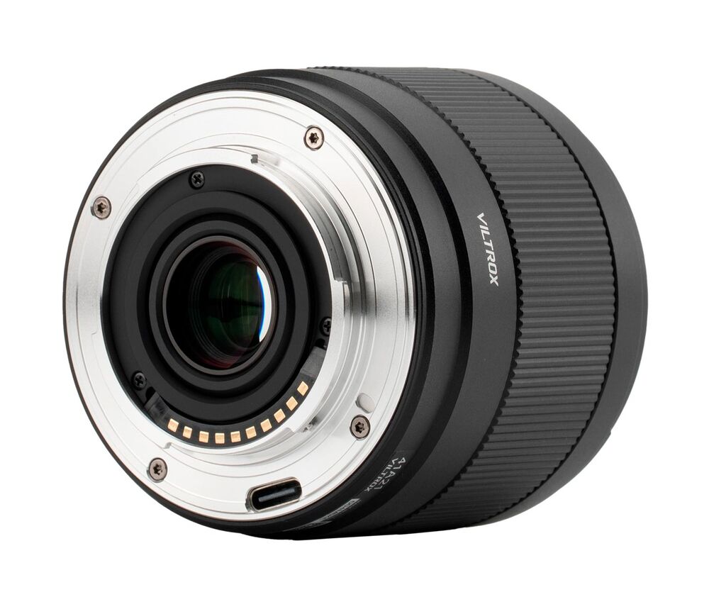 Viltrox AF 15mm f/1.7 Autofocus Wide-angle Lens for X/E/Z